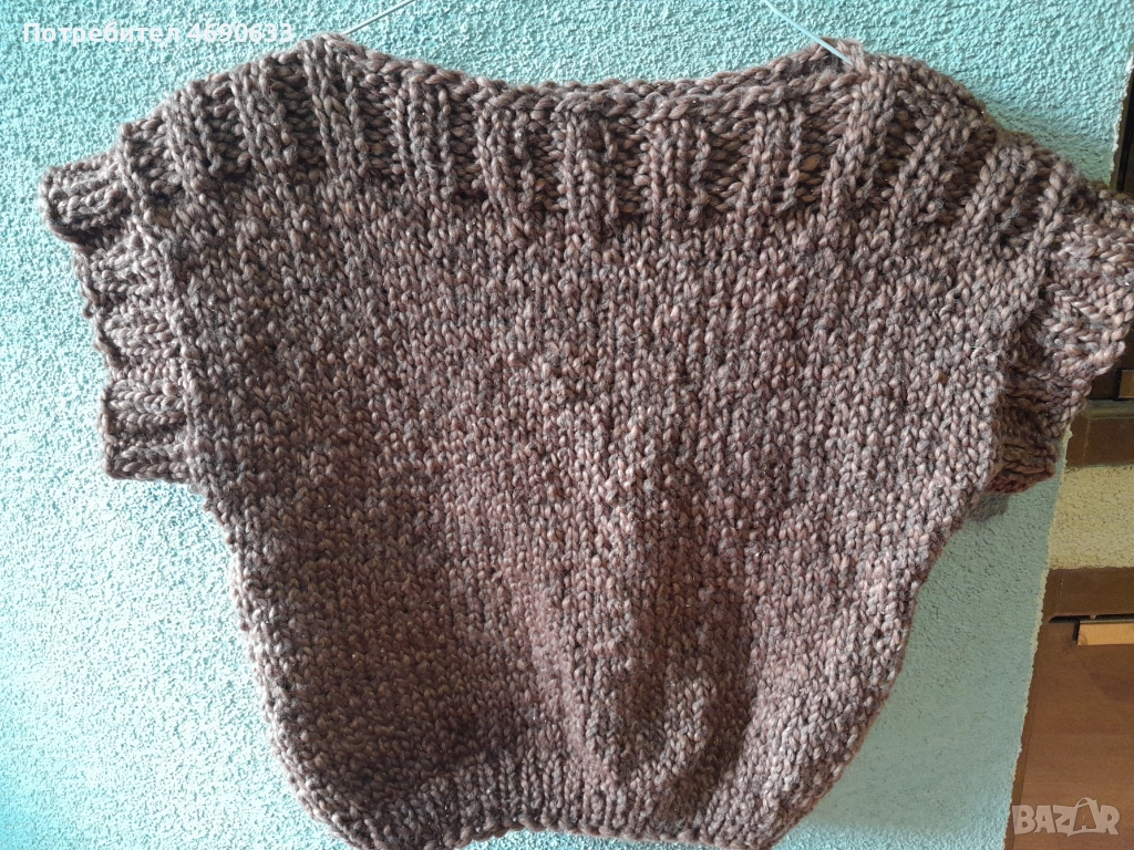  Ръчно плетен пуловер без ръкав., снимка 1