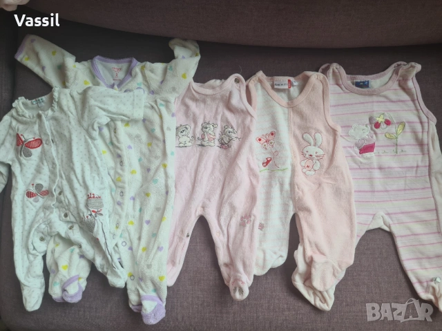 над 49бр. детски дрешки за момиче до 3 месеца - 50, 56 макс, снимка 2 - Комплекти за бебе - 54090132