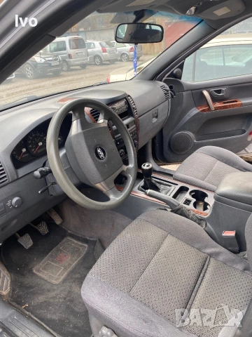 Kia Sorento, снимка 3 - Автомобили и джипове - 54190834