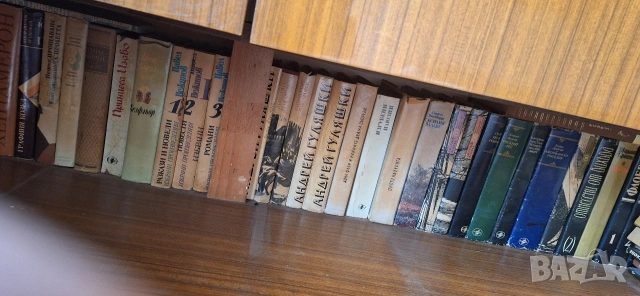 Книги,романи по 3 и 5 евро, снимка 3 - Художествена литература - 54169308