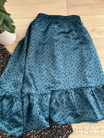 Две асиметрични поли, снимка 2 - Поли - 51793223