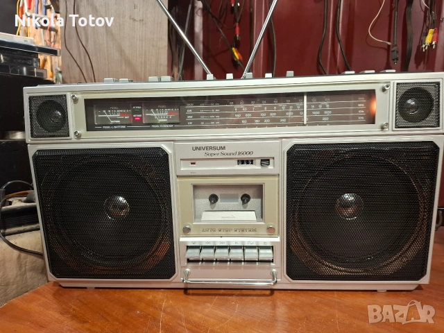Продават се два броя Univesum Senator 16000. , снимка 2 - Радиокасетофони, транзистори - 54072132