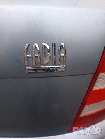 Skoda Fabia 1.2 HTP Шкода Фабия , снимка 4 - Автомобили и джипове - 52446092
