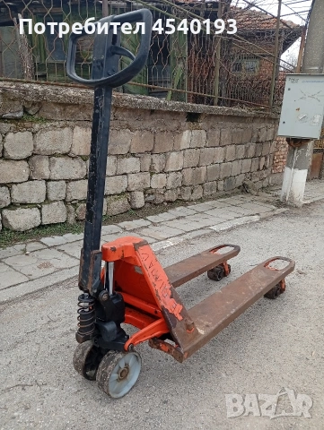 палетна количка Тойота 