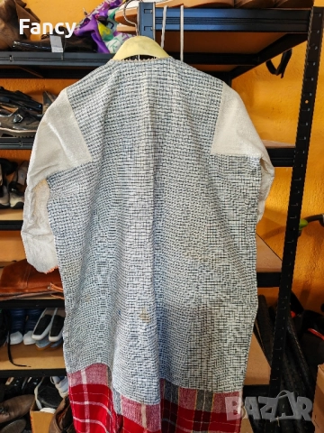 Стара женска рокля , снимка 11 - Антикварни и старинни предмети - 51893238