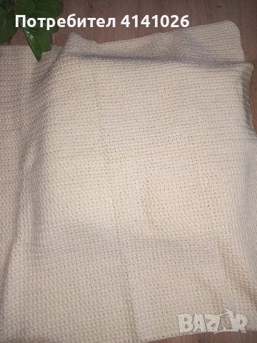 Бебешко ръчно плетено одеяло