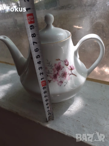 Български порцелан Чайник кана отлично състояние, снимка 6 - Антикварни и старинни предмети - 53423556