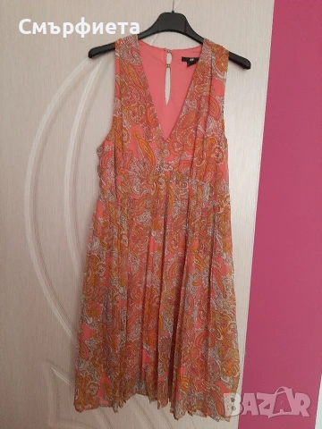 Дамски рокли М /Л размер , снимка 8 - Рокли - 30766052