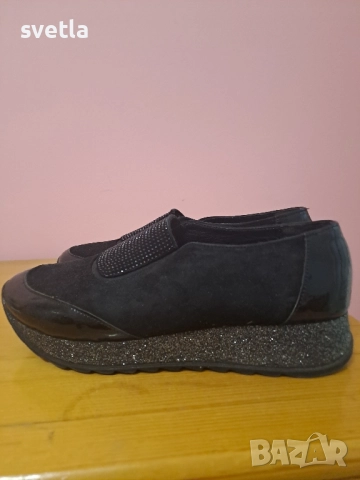 черни обувки затворени., снимка 3 - Дамски ежедневни обувки - 51541016
