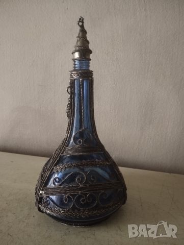 Старо шише за декорация