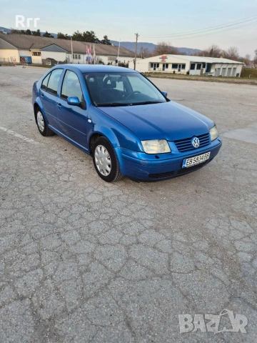 Продавам VW Bora 2.0 Бензин, снимка 3 - Автомобили и джипове - 53877848