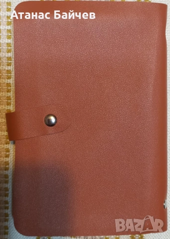 Нов албум 50 листа/ за 100 бр. + 1 сувенирна банкнота / год. на коня/ = 7 € ., снимка 3 - Нумизматика и бонистика - 53338539