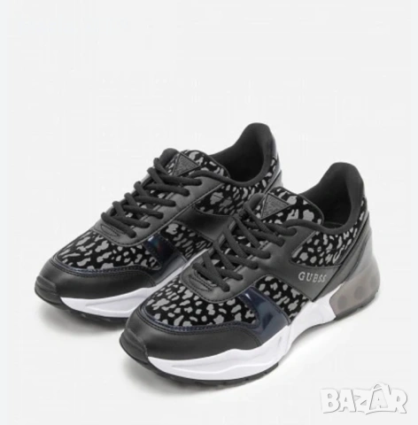 Оригинални сникърси Guess