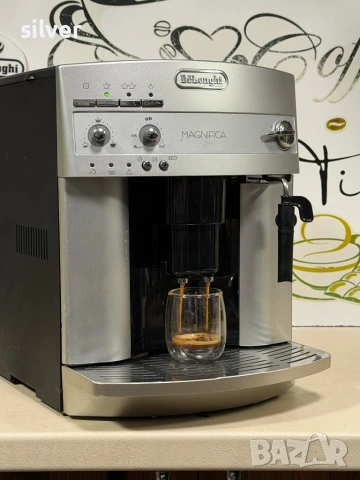 Кафемашина кафе автомат delonghi magnifica с гаранция, снимка 3 - Кафемашини - 53753082