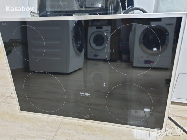 Miele Индукционен Плот Котлони 4 зони за Вграждане Миеле, снимка 3 - Котлони - 53634366