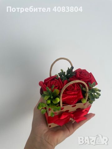 Букет от сатенени рози , снимка 5 - Изкуствени цветя - 45530716