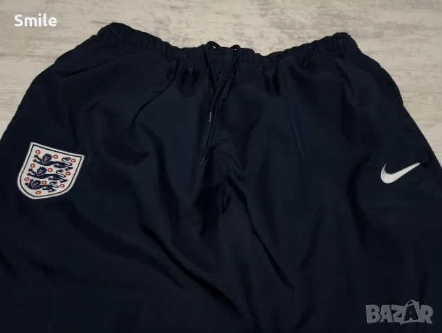 Спортно долнище England / Nike / оригинал, снимка 2 - Спортни дрехи, екипи - 49290896