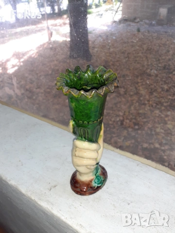 Уникална ваза - човешка ръка - троянска керамика, снимка 2 - Антикварни и старинни предмети - 53409870