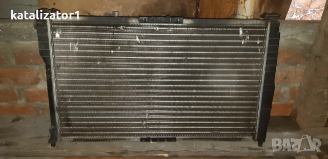 Воден радиатор с перки и дифузьор от Деу Нубира, снимка 2 - Части - 52101827