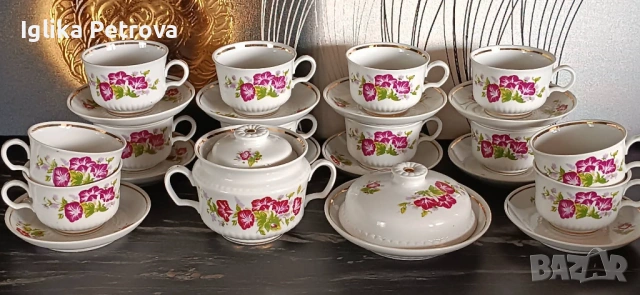 Руски сервиз за чай , снимка 4 - Антикварни и старинни предмети - 54126556