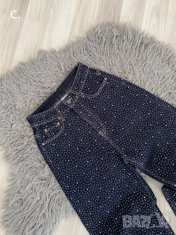 Дамски дънки, снимка 2 - Дънки - 54236842