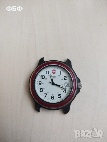 swiss army часовник