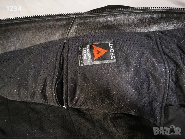 Mото яке DAINESE размер L/XL естествена кожа мъжко с протектори, снимка 10 - Якета - 48032345