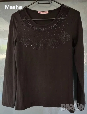 Елегантна блузка с декорации S/M, снимка 3 - Блузи с дълъг ръкав и пуловери - 52355064
