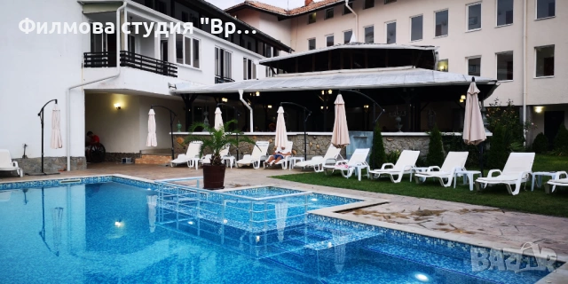  ФИЛМОВА СТУДИЯ „ВРЕМЕ“ ЕООД отдава под наем ХОТЕЛ „ЧЕРНОМОРЕЦ“, находящ се в гр. Черноморец