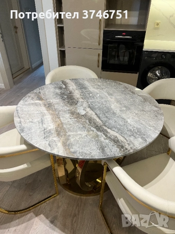 Луксозни столове с позлатена основа - 4 броя, неупотребявани, снимка 3 - Столове - 51711333