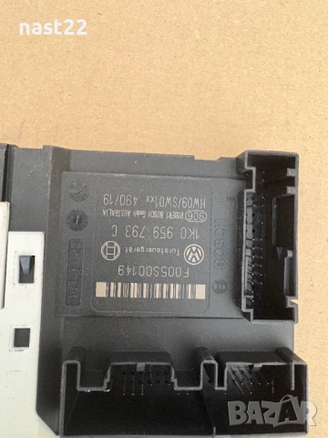  Електромотор за стъклоподемник за предна, лява, № 1К0959701Е VW, снимка 4 - Части - 53899978