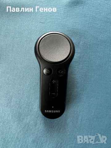 Samsung Gear VR Controller ET-YO324 - контролер за управление на Samsung Gear VR очила (черен), снимка 2 - Други - 44950733