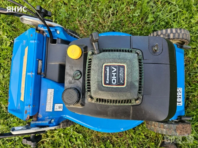 САМОХОДНА КОСАЧКА KAWASAKI JAPAN ПЕРФЕКТНА , снимка 8 - Градинска техника - 50635423