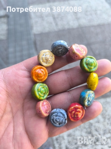 Керамична Гривна Рози, снимка 2 - Гривни - 52063246