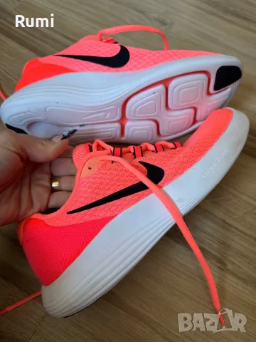 Дамски оригинални маратонки NIKE LUNARCONVERGE ! 39 н, снимка 6 - Маратонки - 49345592