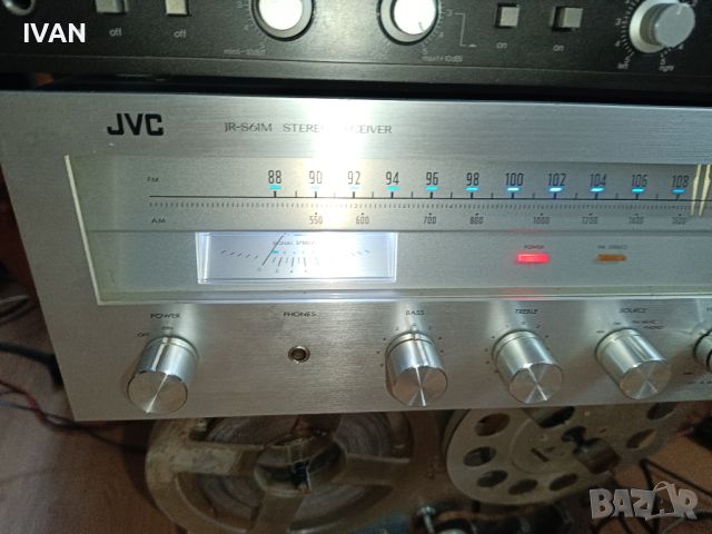 Продавам усилвател jvc-JR-S61M, снимка 2 - Ресийвъри, усилватели, смесителни пултове - 45415697