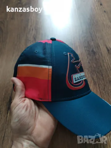 max verstappen circuit zandvoort cap - страхотна колекционерска шапка КАТО НОВА, снимка 4 - Шапки - 49993820