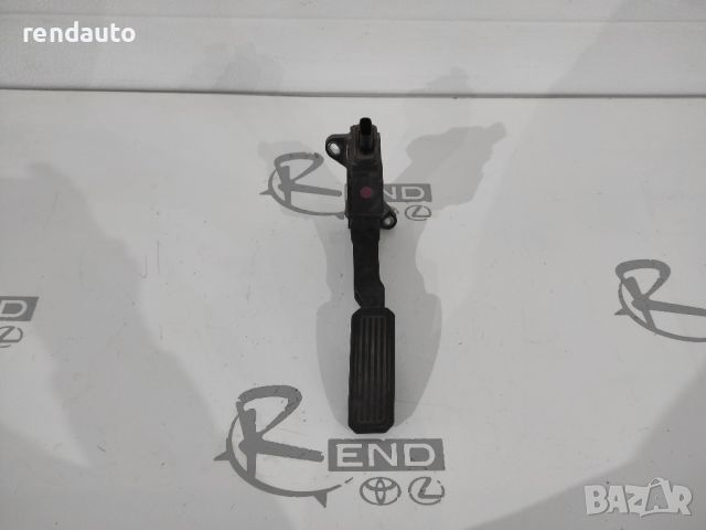 Педал на газта за Toyota Auris 2006-2012 2AD 78110-02020, снимка 2 - Части - 45707982