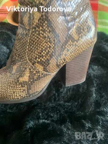Дамски боти-ТОП ОФЕРТА, снимка 4 - Дамски боти - 53692020
