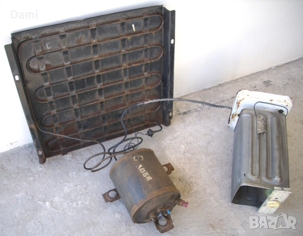 Агрегат за хладилник Саратов II, емблема, снимка 3 - Антикварни и старинни предмети - 52869866