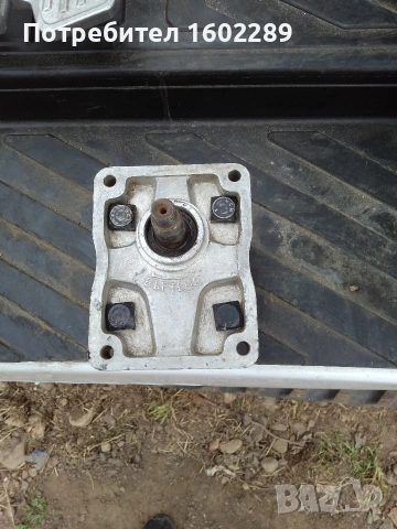 хидравлична помпа 