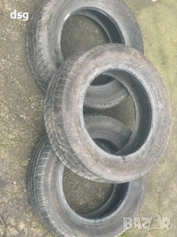 зимни гуми 195 65 15, снимка 4 - Гуми и джанти - 53220190