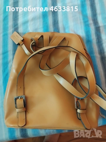 Дамски чанти и раници 