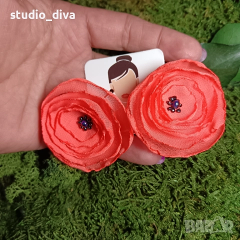 Обеци цветя, снимка 2 - Обеци - 52284339