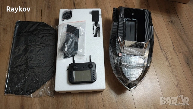 Лодка за захранка, снимка 4 - Екипировка - 53398349