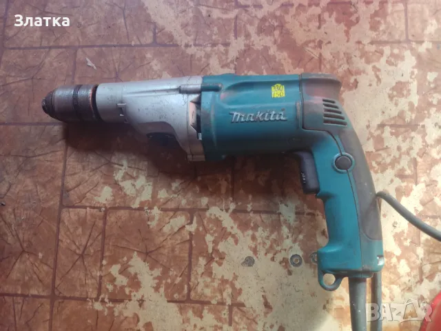 Ударна бормашина Sparky Makita  Ударна бормашина Makita HP2051  Ударна бормашина Макита, снимка 2 - Бормашини - 47803944