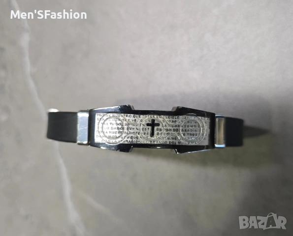 Мъжка гривна - неръбдаема стомана и силикон , снимка 2 - Гривни - 53629201