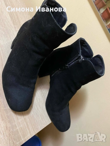 Дамски боти на ток