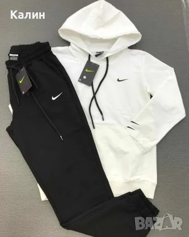 Дамски спортни екипи Nike - няколко варианта - 75 лв., снимка 1 - Спортни екипи - 47415871