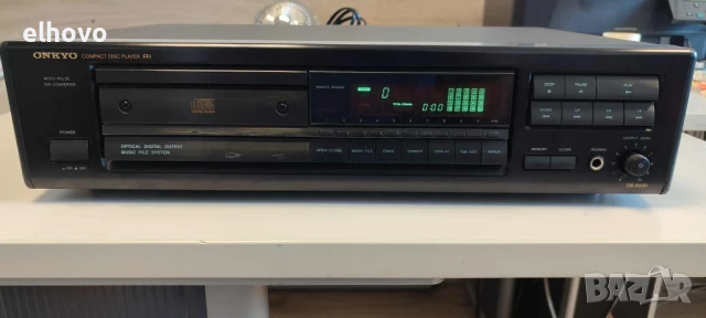 CD player Onkyo DX-6830
